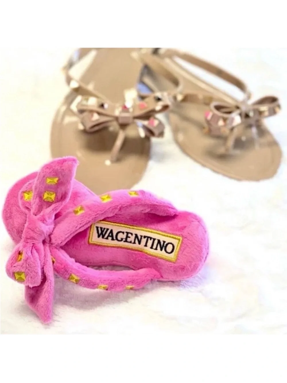 🆕- Haute Diggity Dog Wagentino Plush Designer Dog Toys With Interactive Squeaker